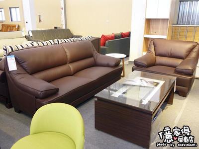 屏東家居新選擇 億家俱批發(fā)倉庫，工廠直營，平價客制化，全省配送